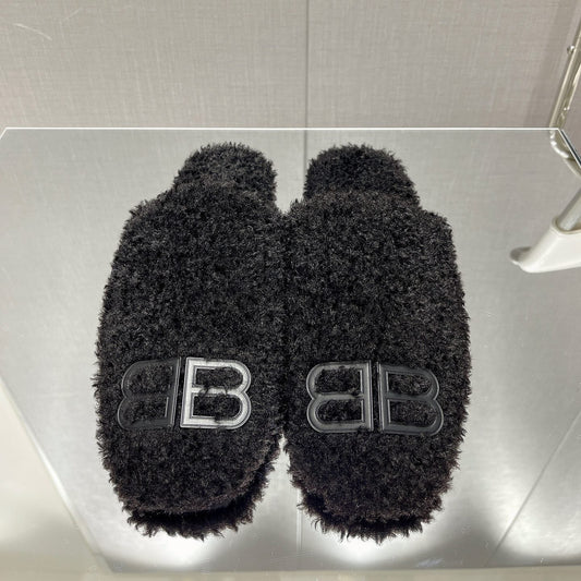 B-Sneakers