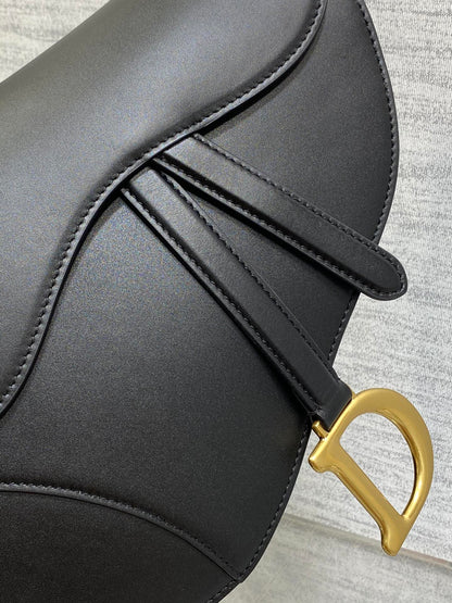 D-Saddle