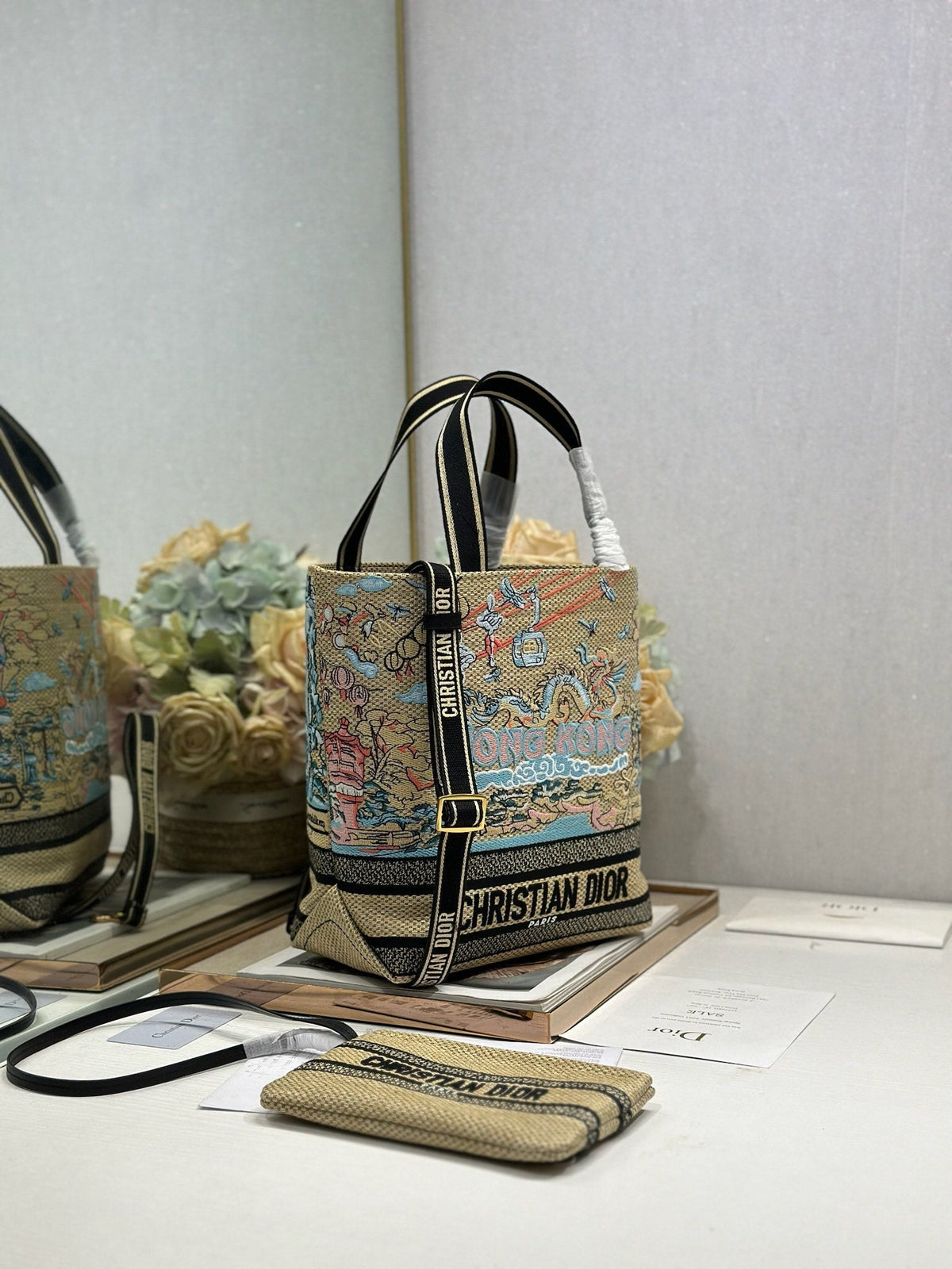 D-Book Tote