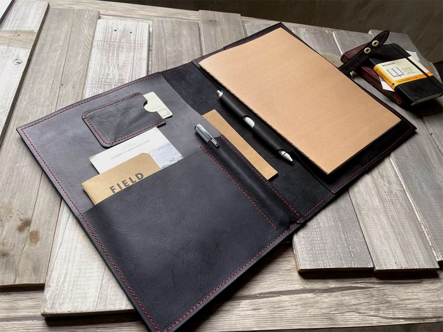 Personalized Black Leather MacBook Case - 14/15/16 "Pro Air, M2/M3