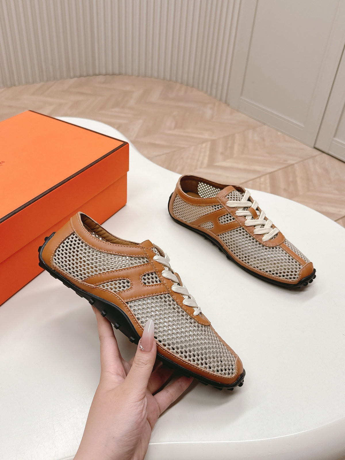 A-Sneakers