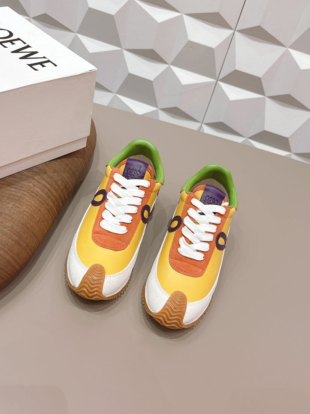 L2-Sneakers