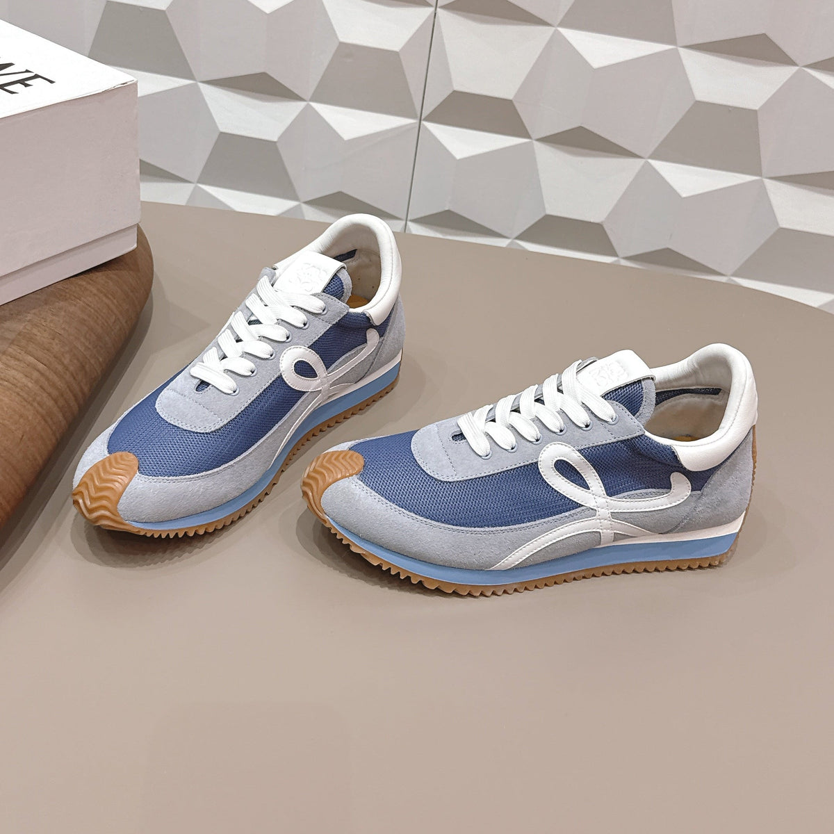 L2-Sneakers