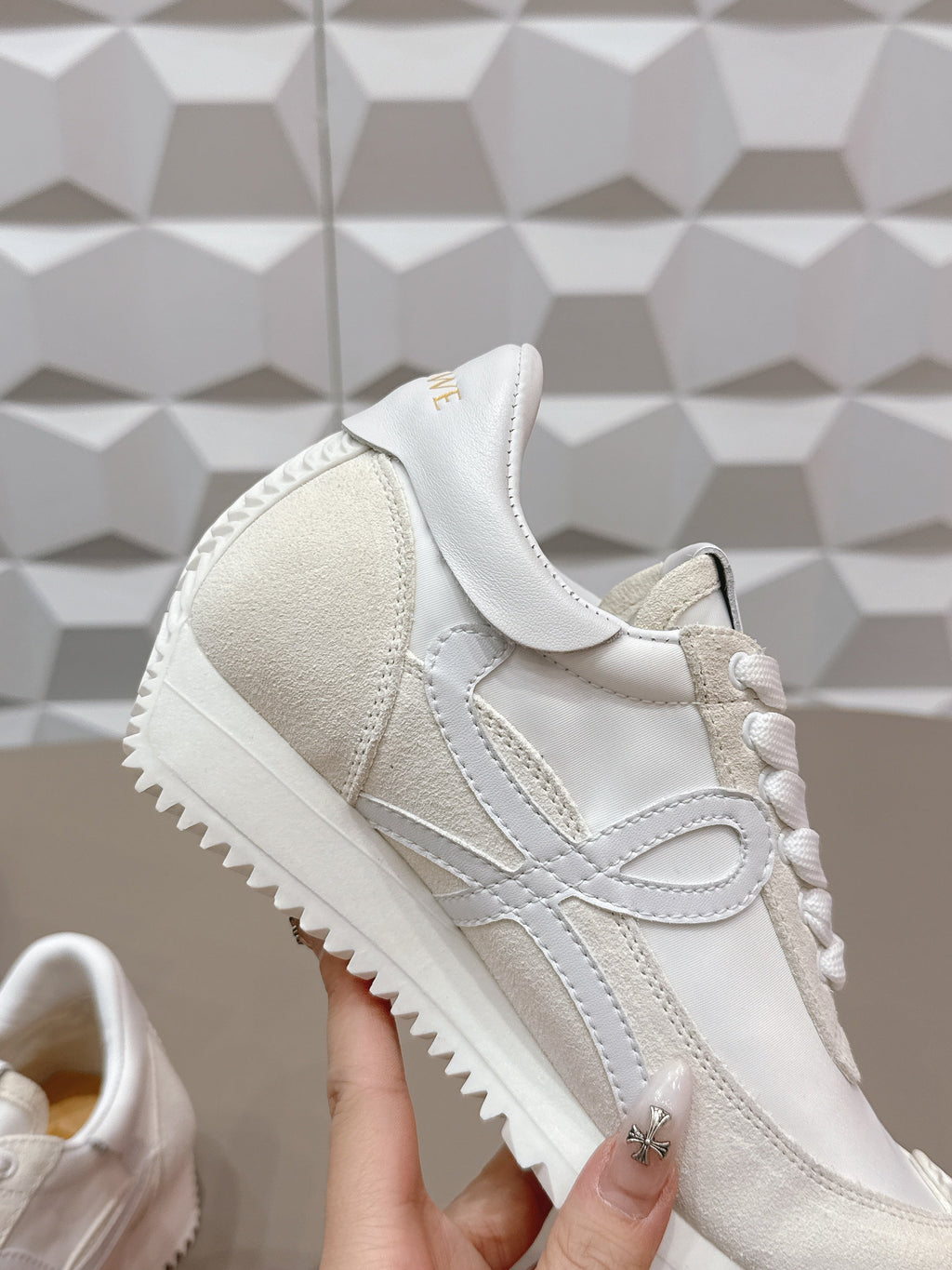 L2-Sneakers
