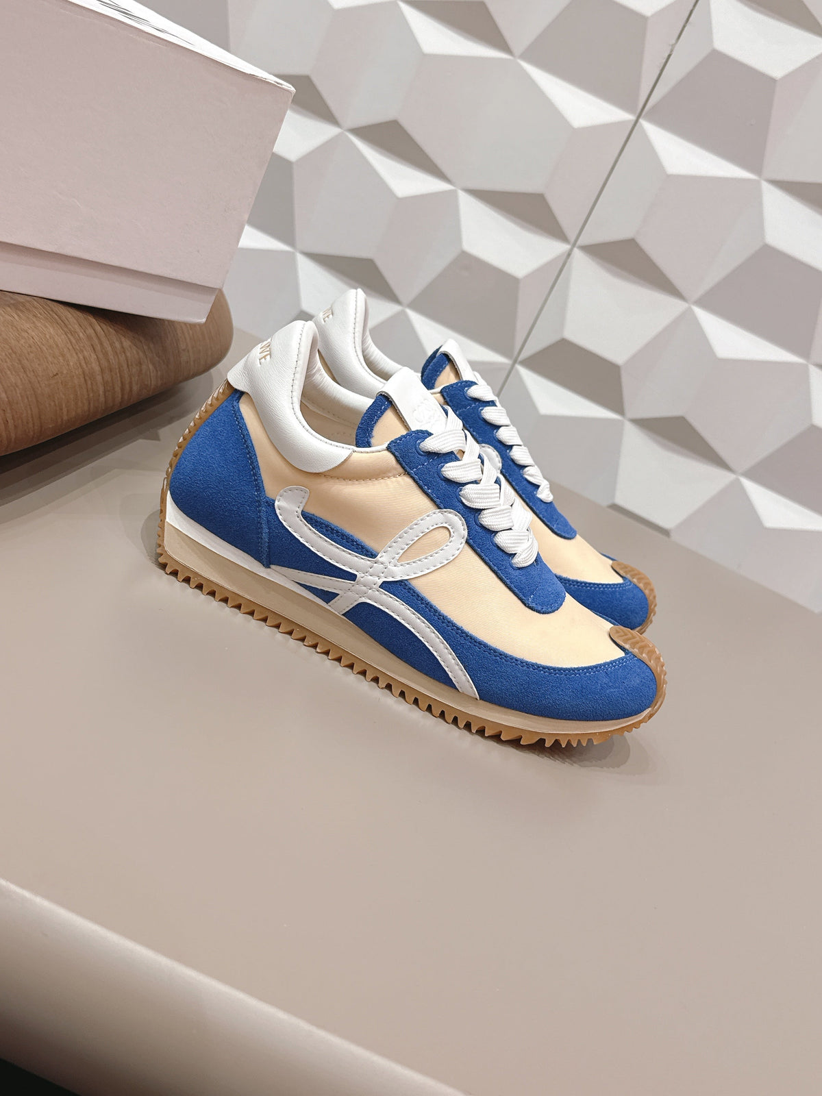 L2-Sneakers