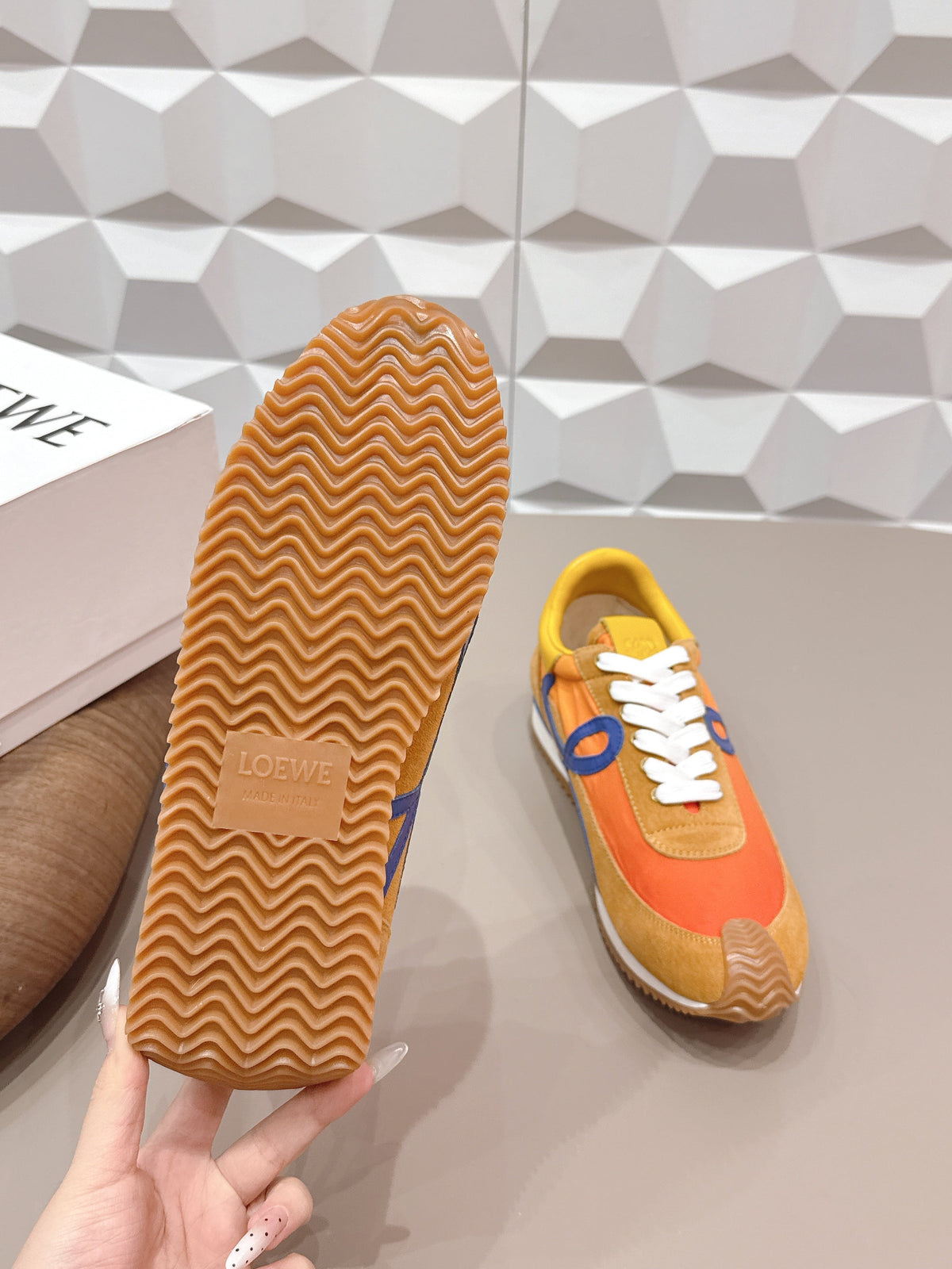 L2-Sneakers