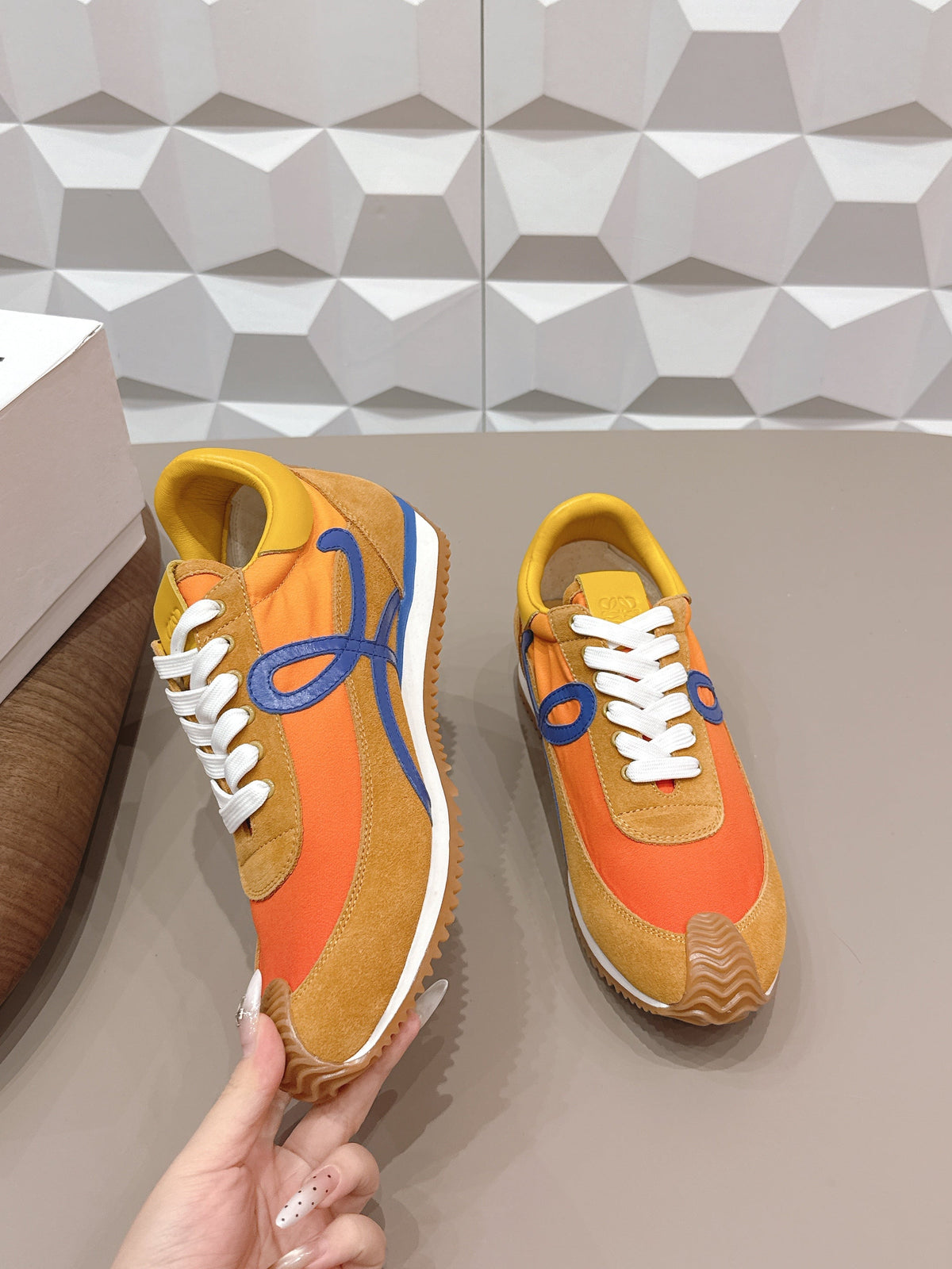 L2-Sneakers