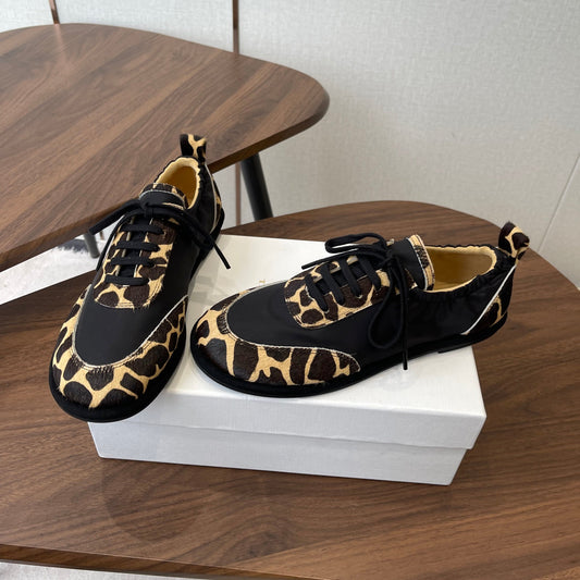 T-Sneakers