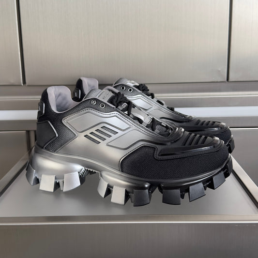 P-Sneakers