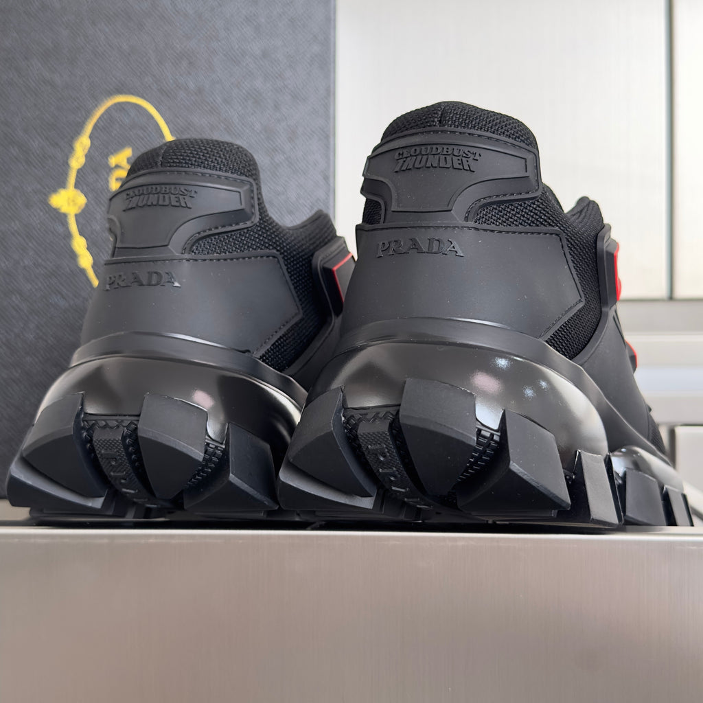 P-Sneakers