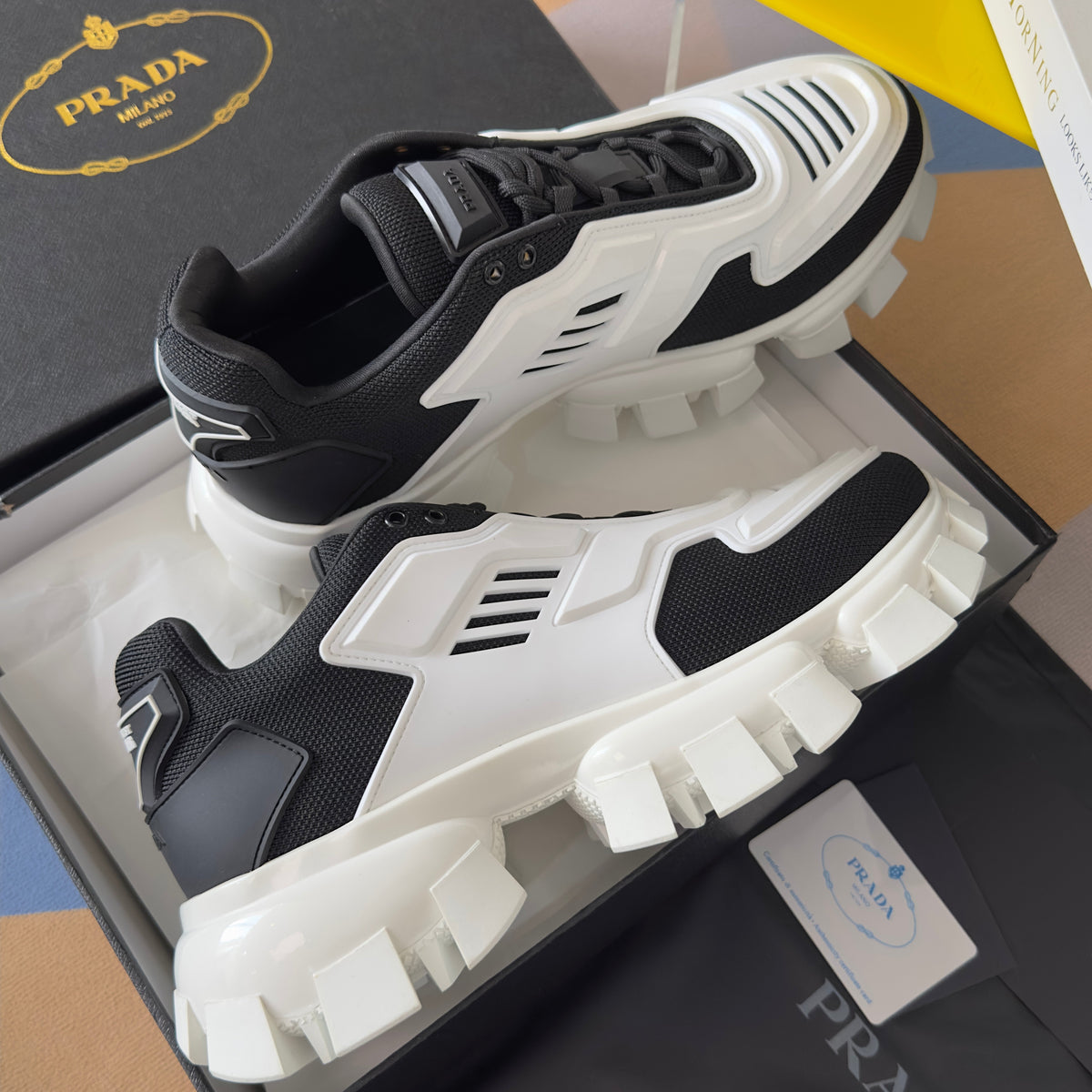 P-Sneakers