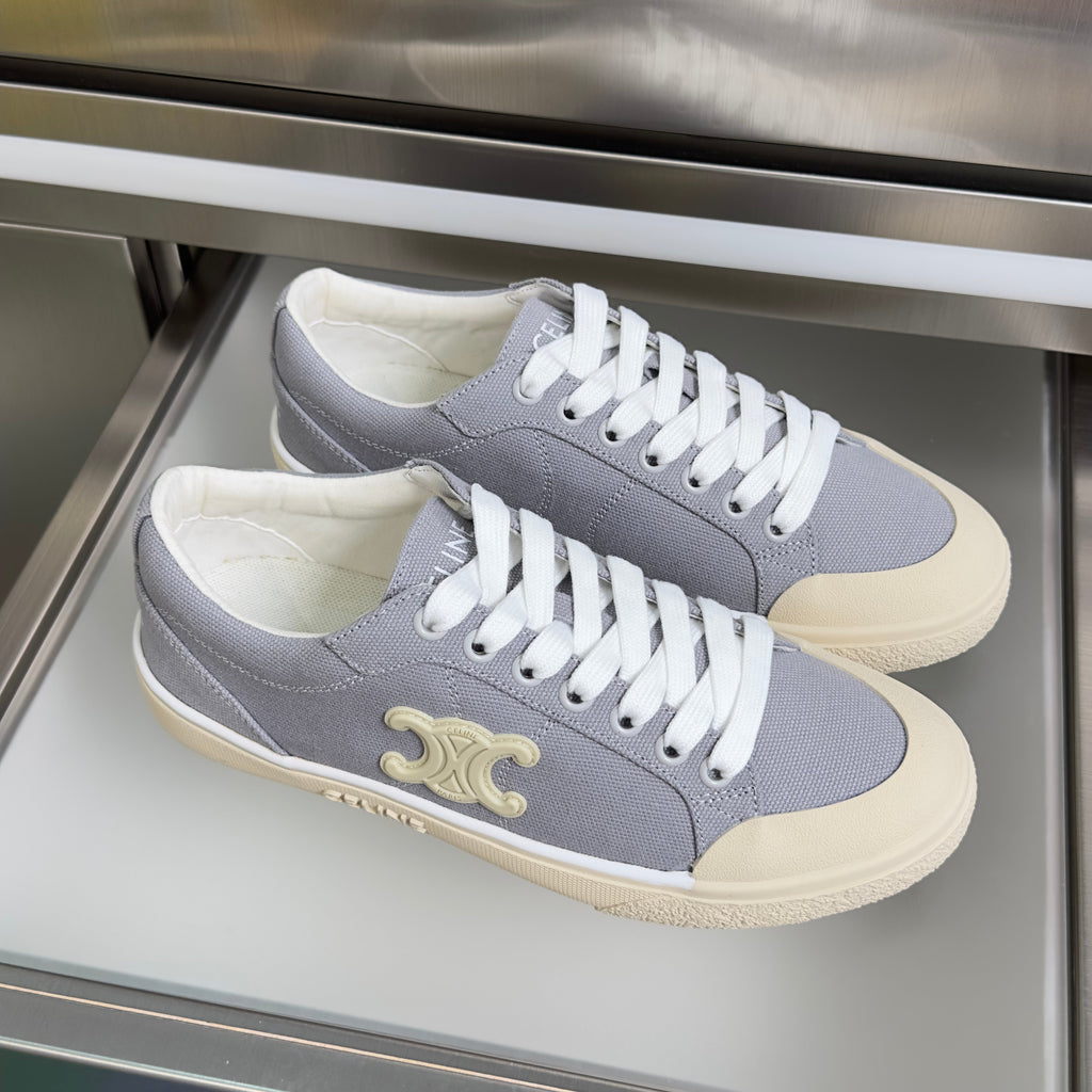 S-Sneakers