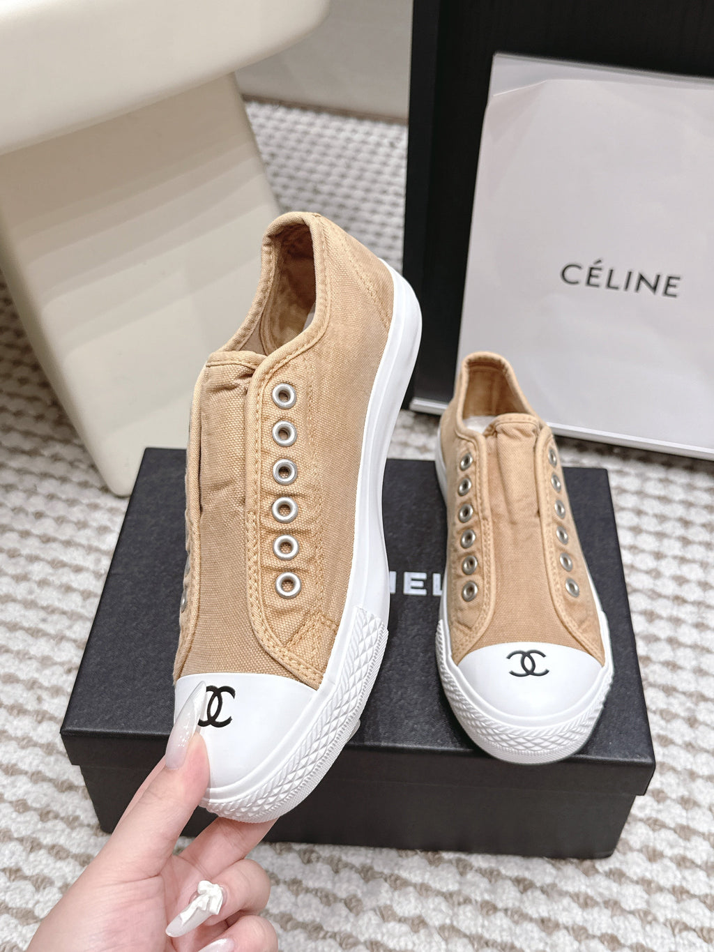 C-Sneakers