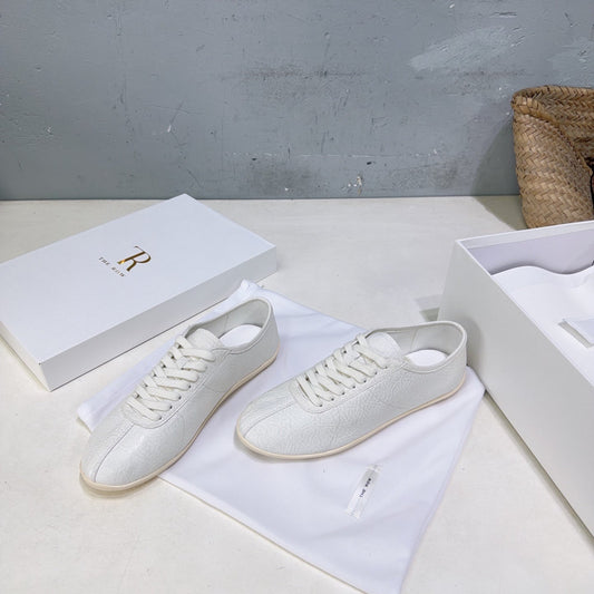 T-Sneakers
