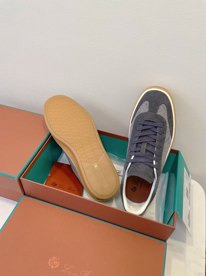 L-Sneakers