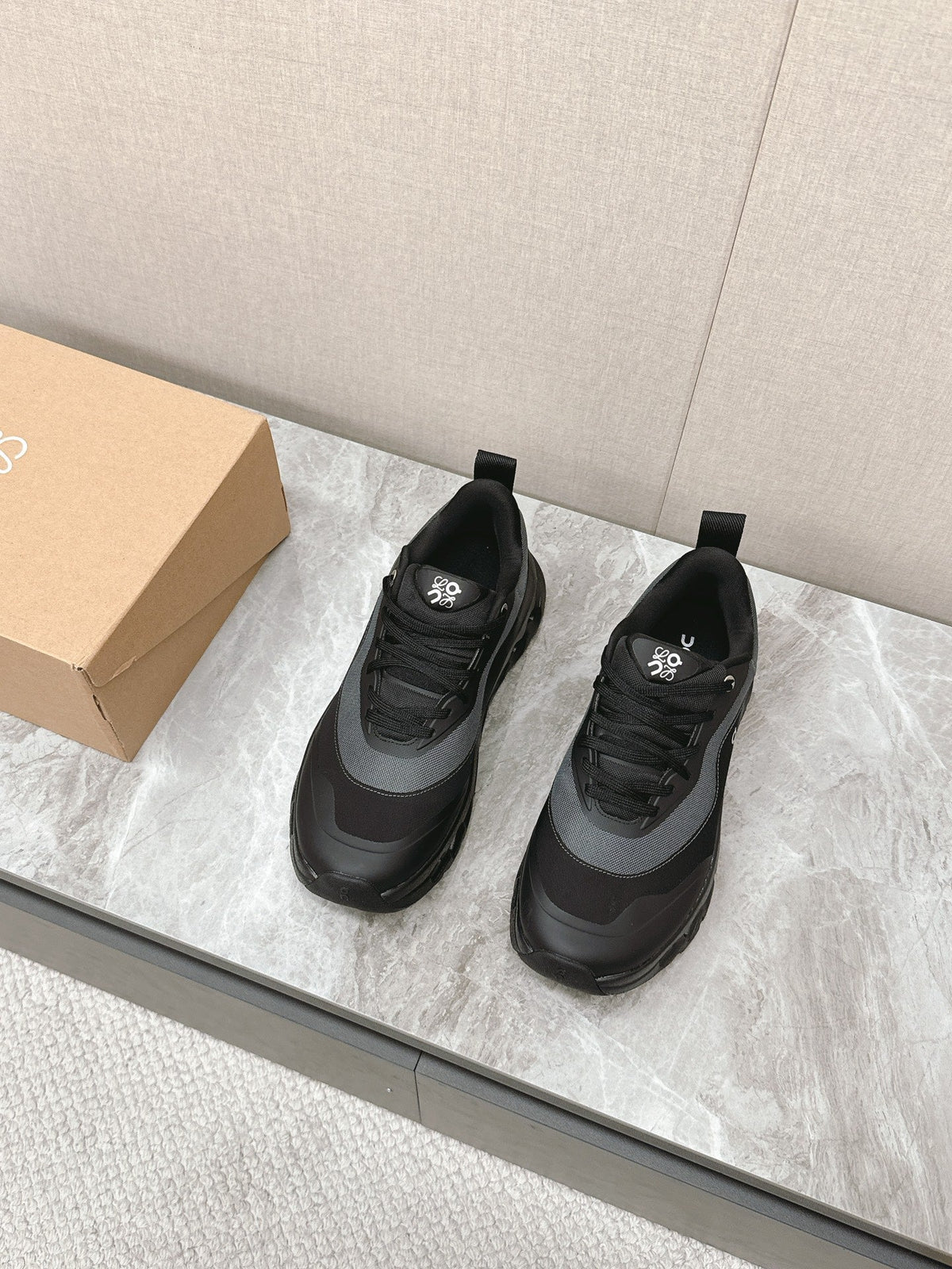 L2-Sneakers