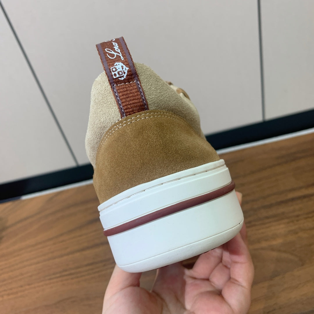 L-Sneakers