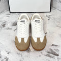 M-Sneakers
