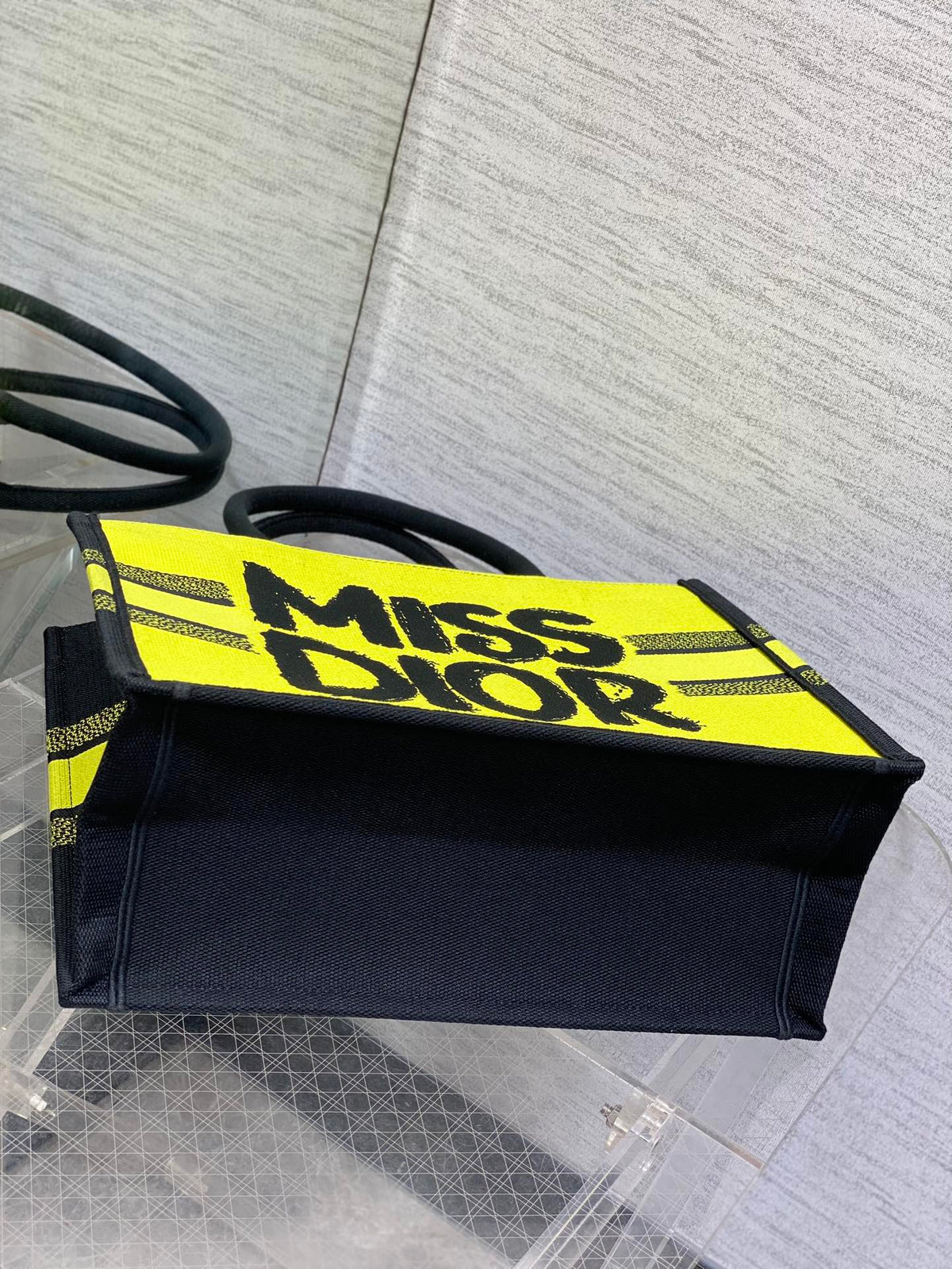 D-Book Tote