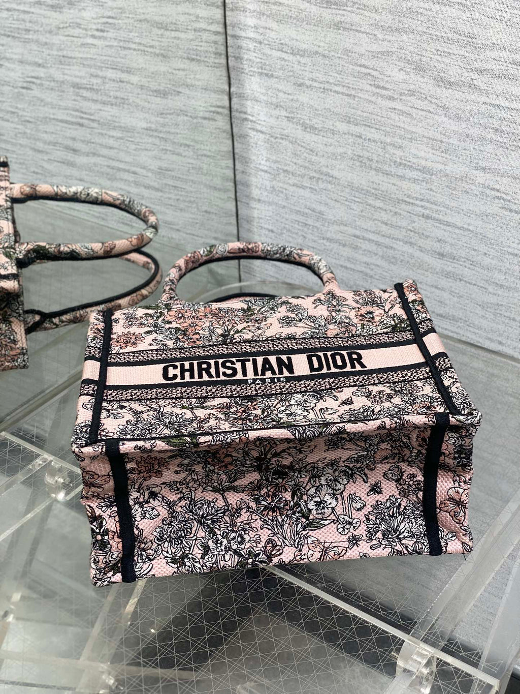 D-Book Tote