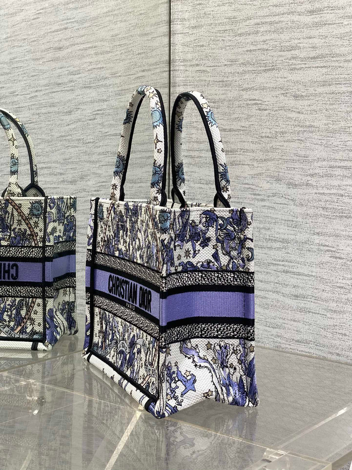 D-Book Tote
