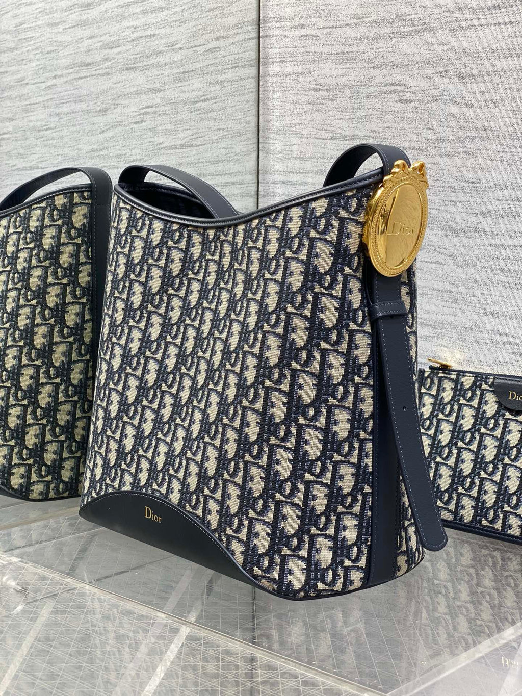 D-Book Tote