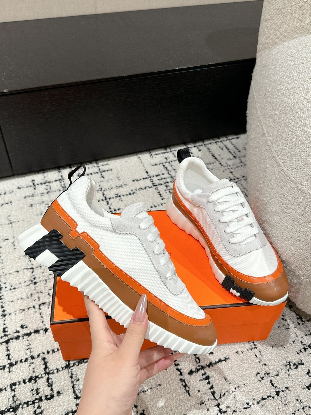 A-Sneakers