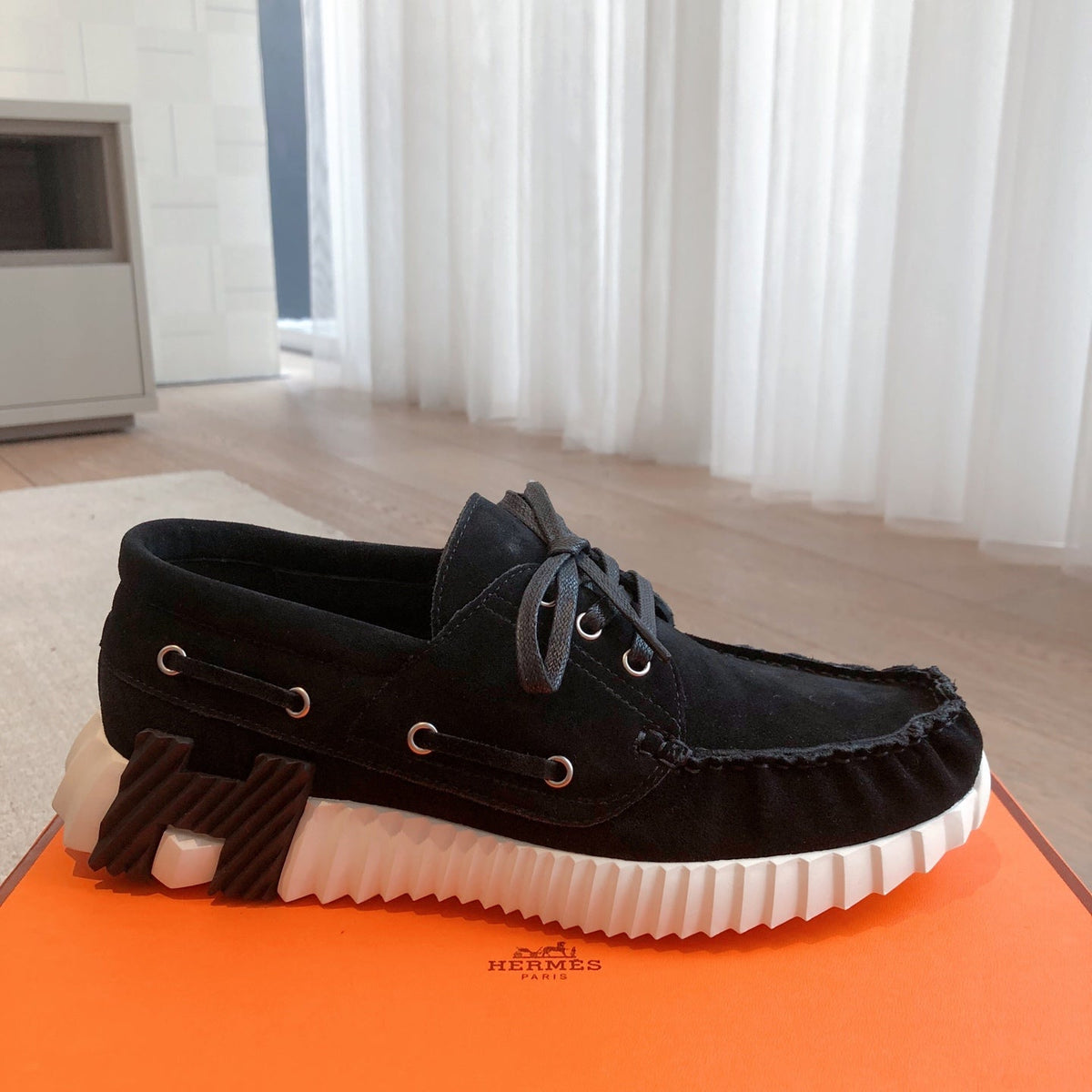A-Sneakers