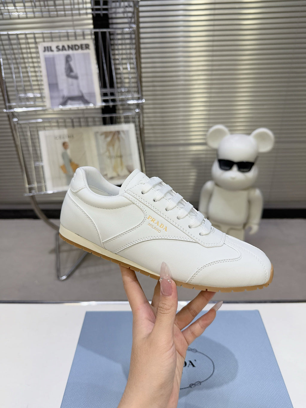 P-Sneakers