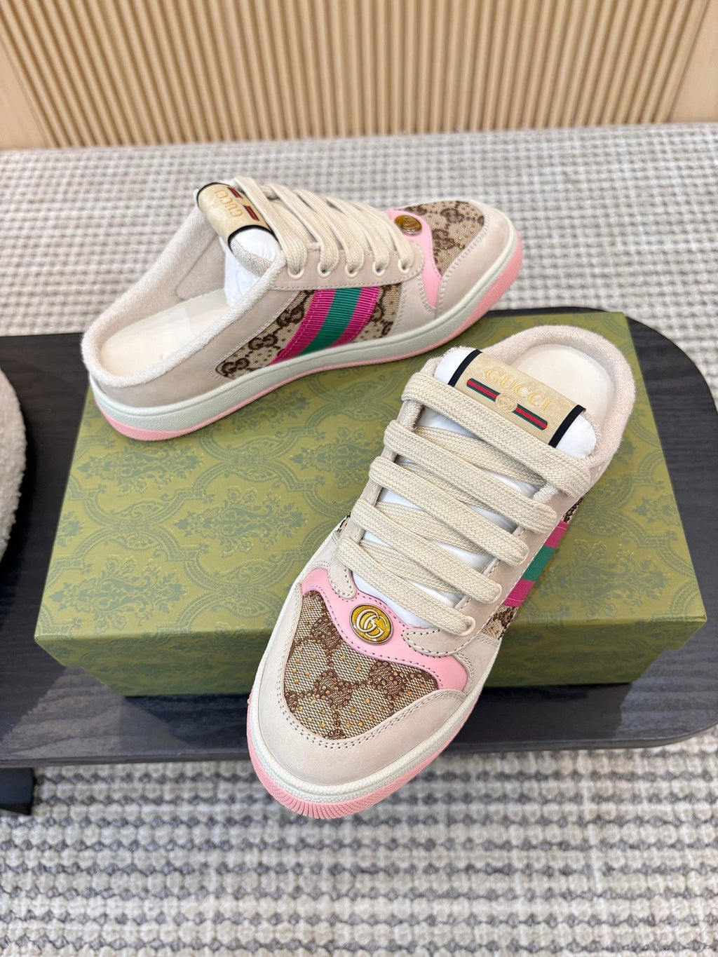 G-Sneakers