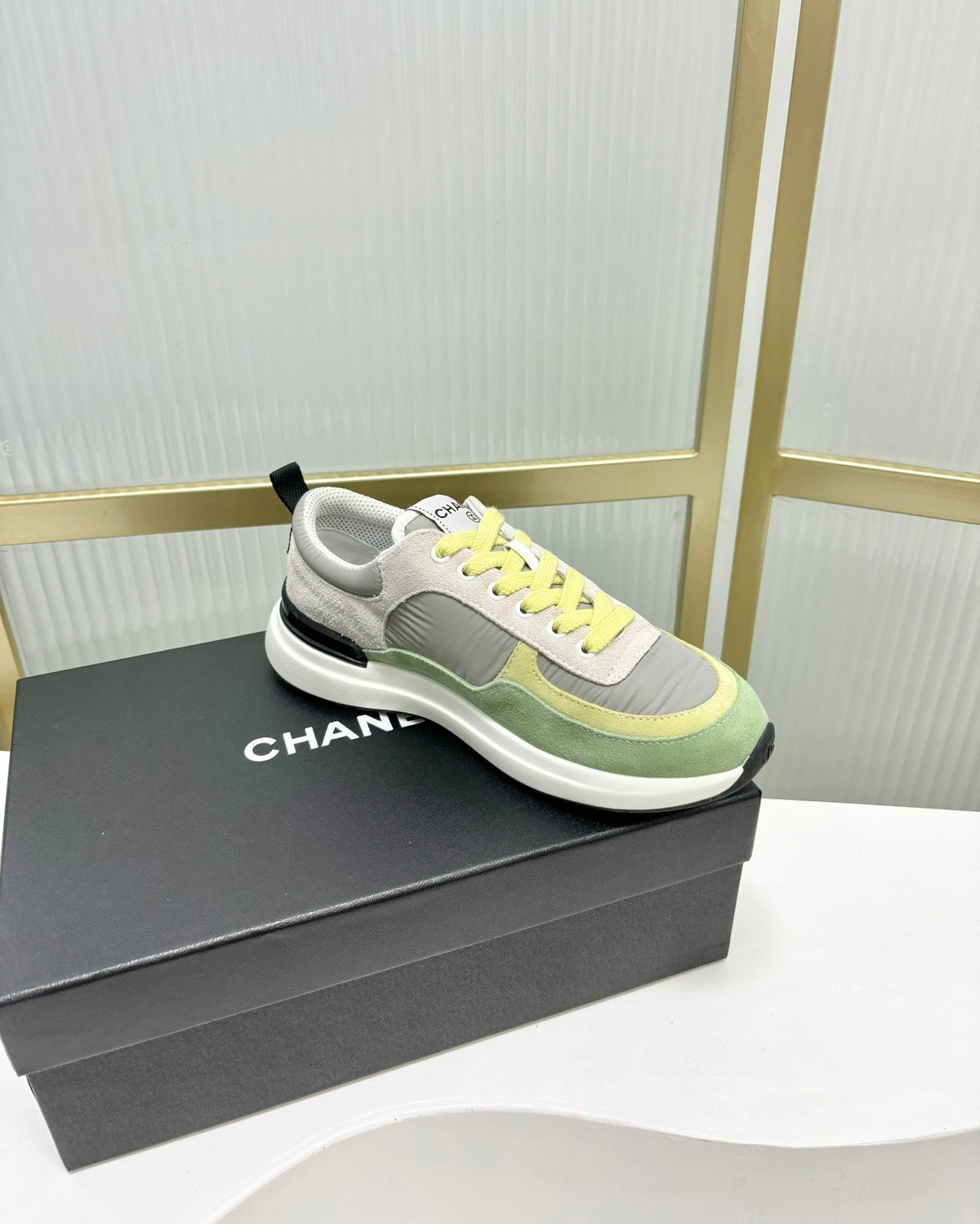 C-Sneakers
