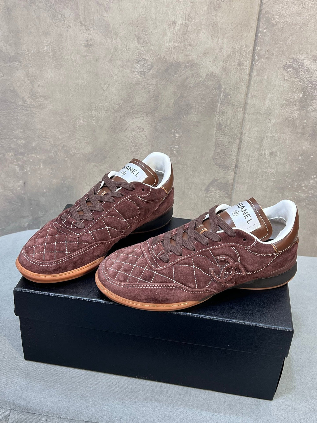 C-Sneakers
