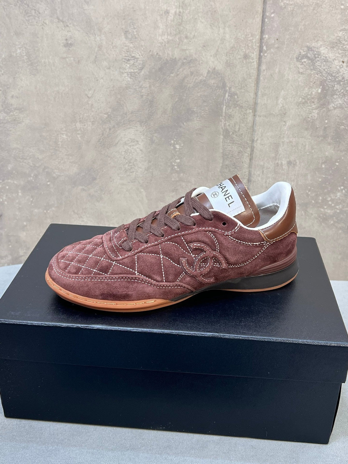 C-Sneakers