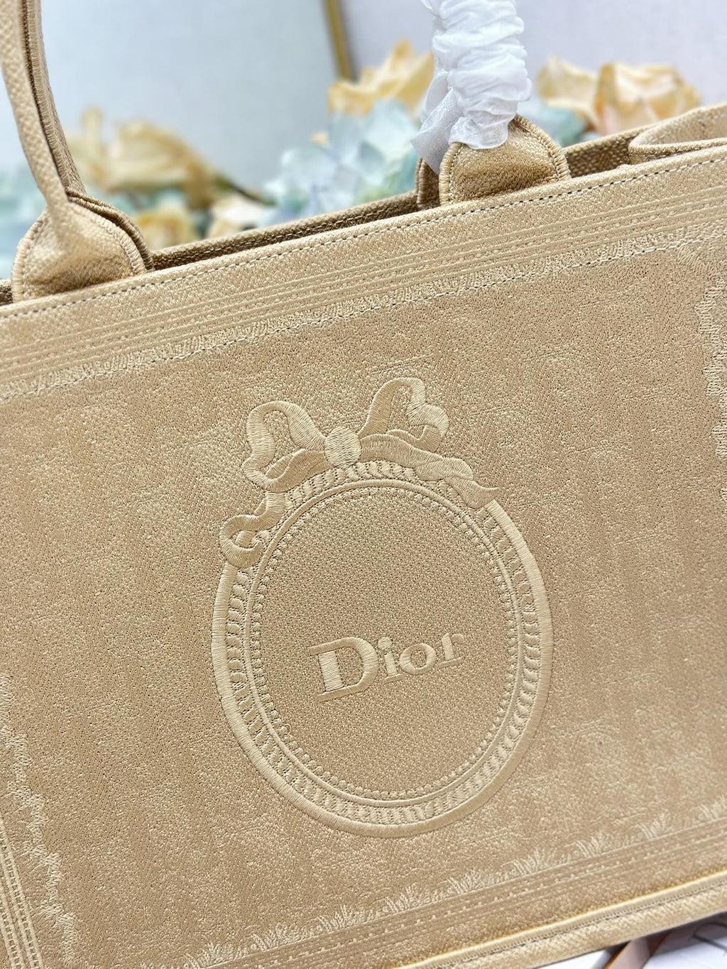 D-Book Tote