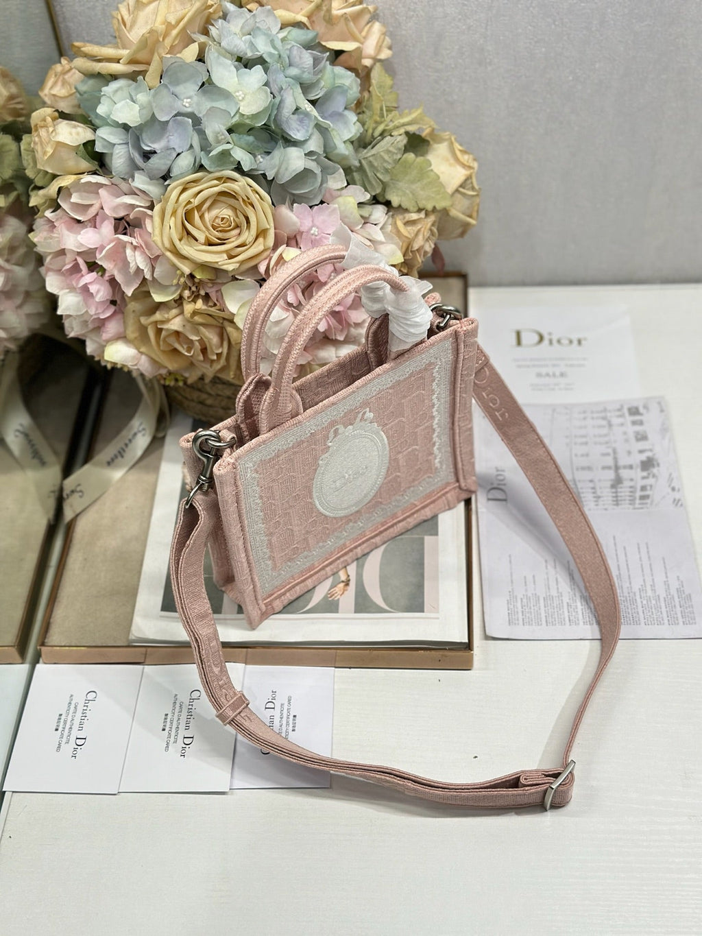 D-Book Tote