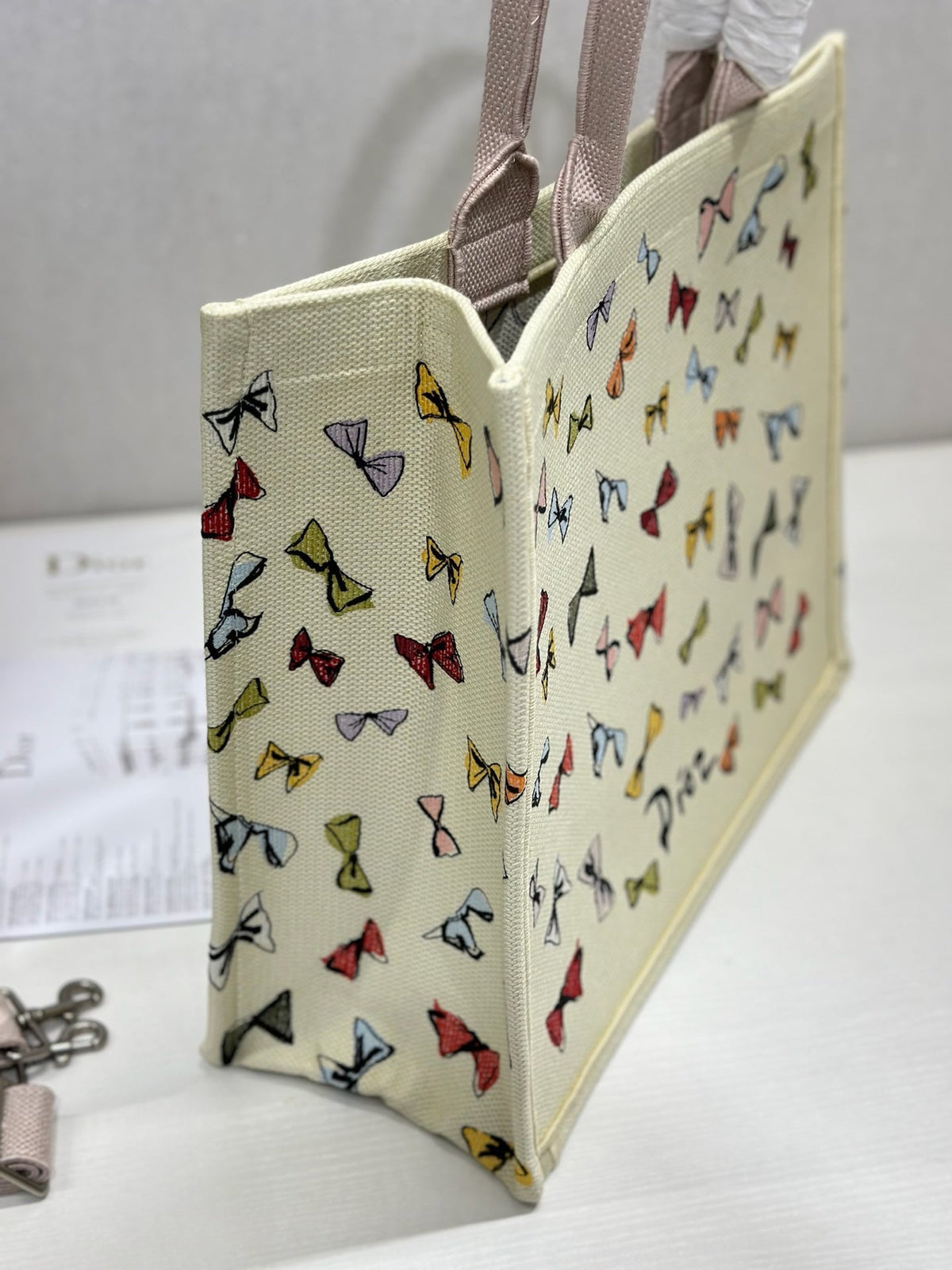 D-Book Tote