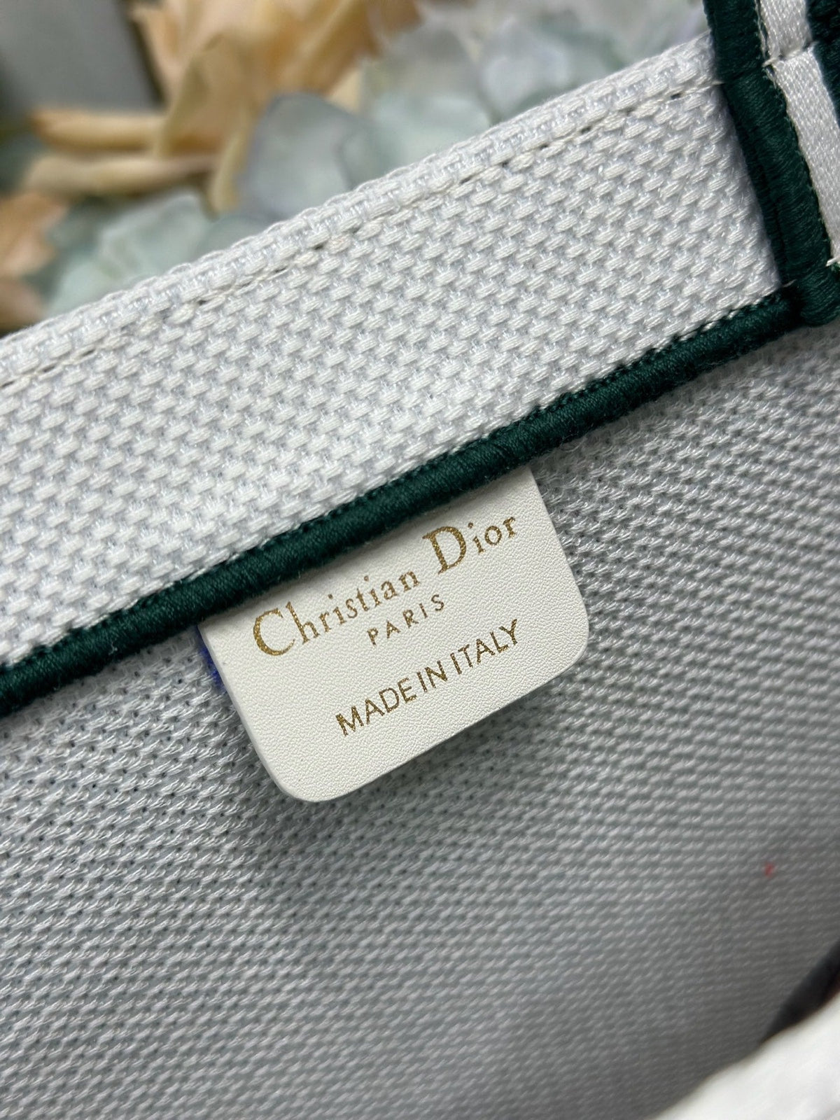 D-Book Tote