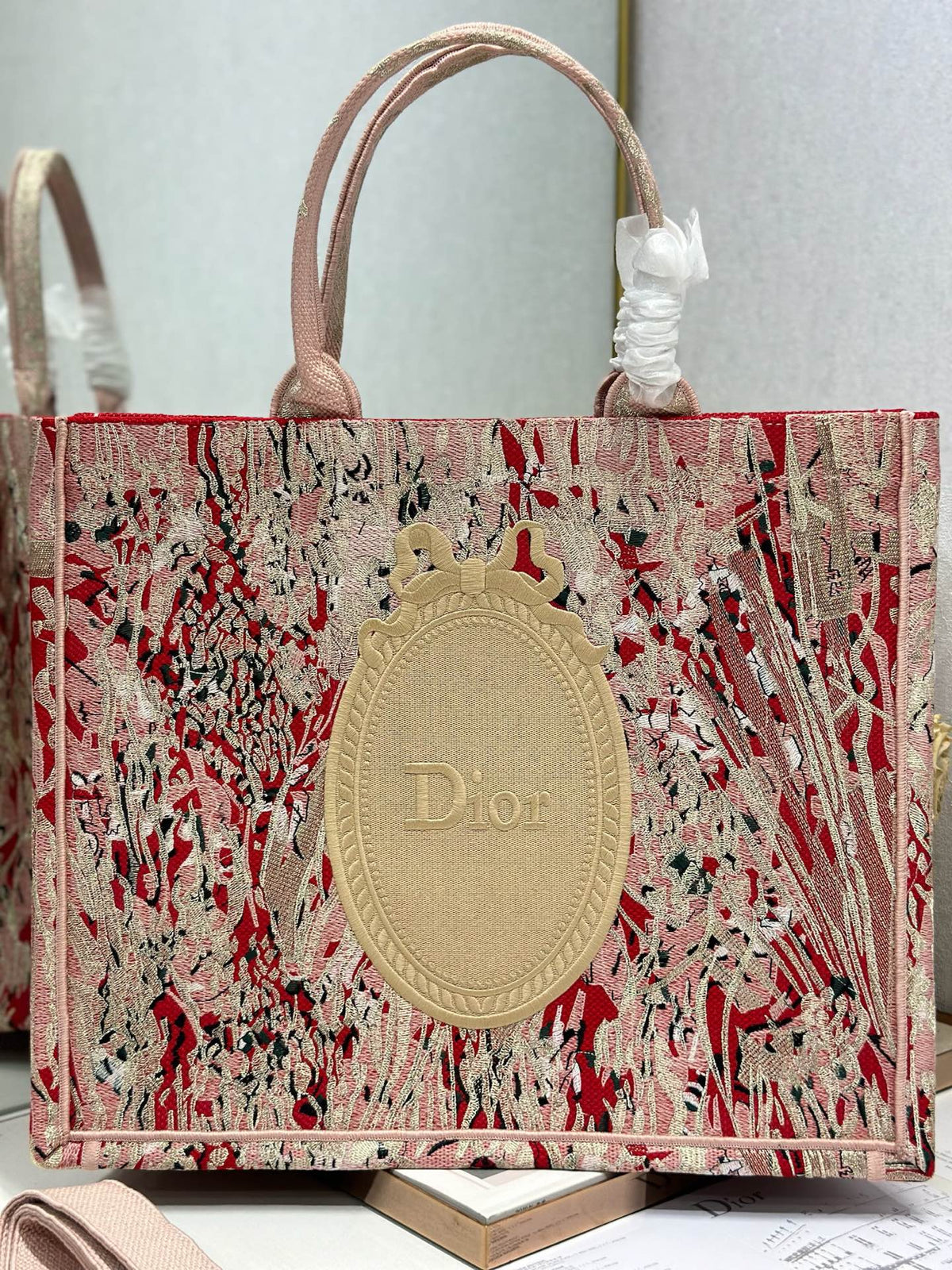 D-Book Tote