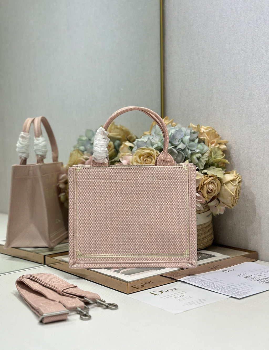 D-Book Tote