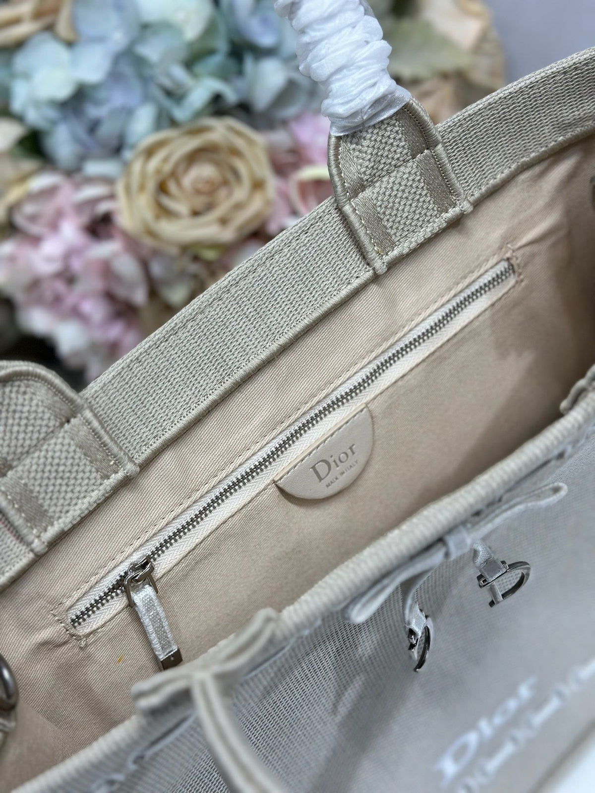 D-Book Tote