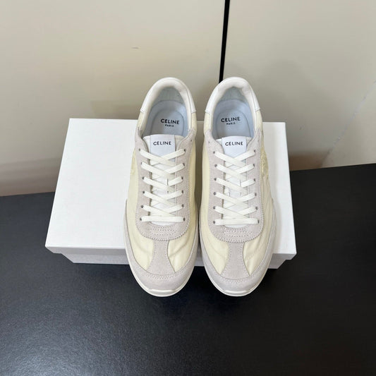 S-Sneakers
