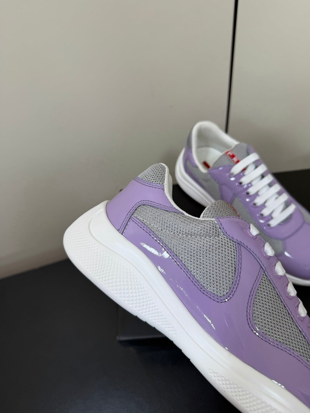 P-Sneakers