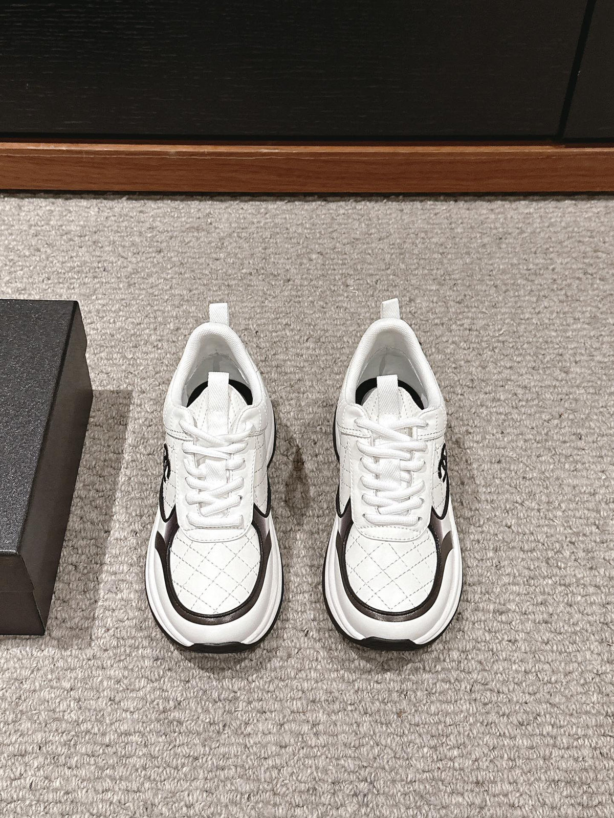 C-Sneakers