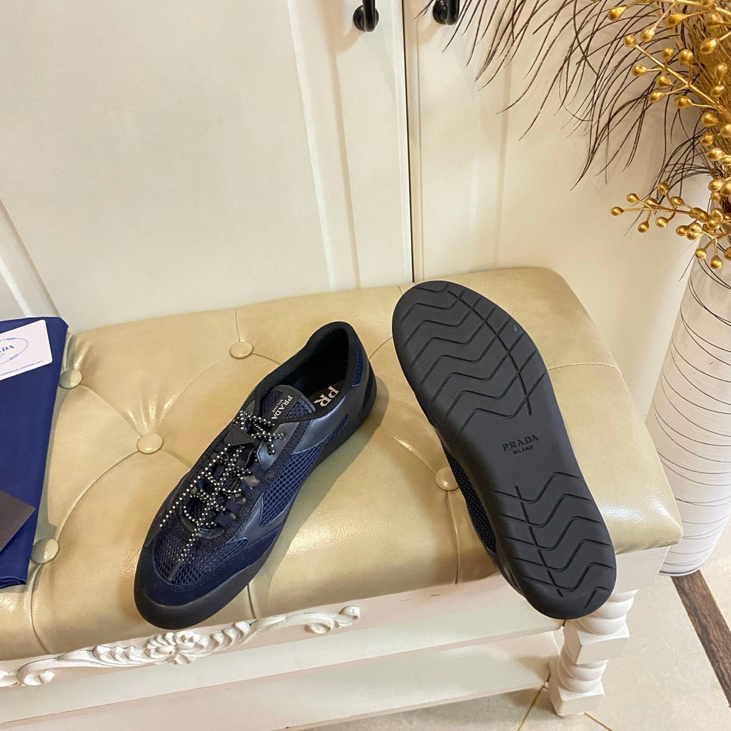 P-Sneakers