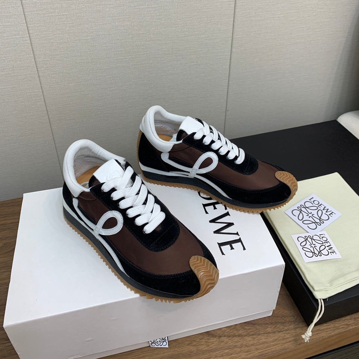 L2-Sneakers