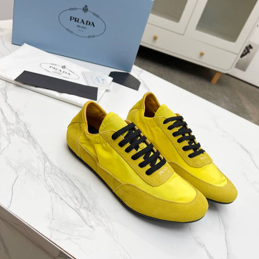 P-Sneakers