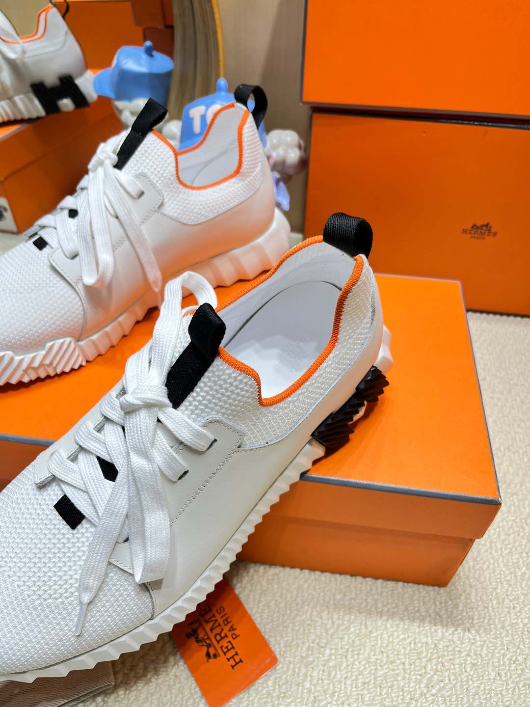 A-Sneakers