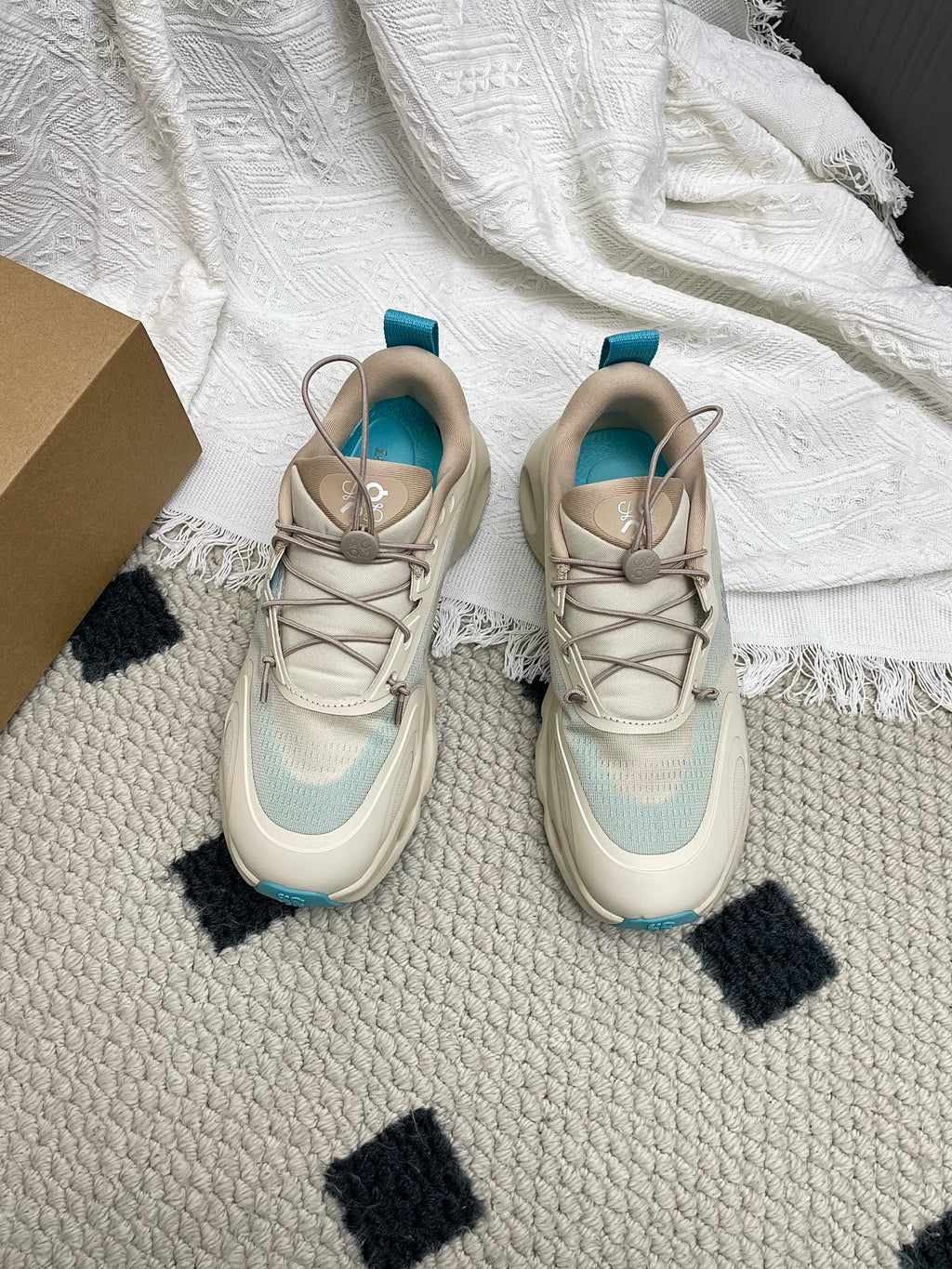 L2-Sneakers