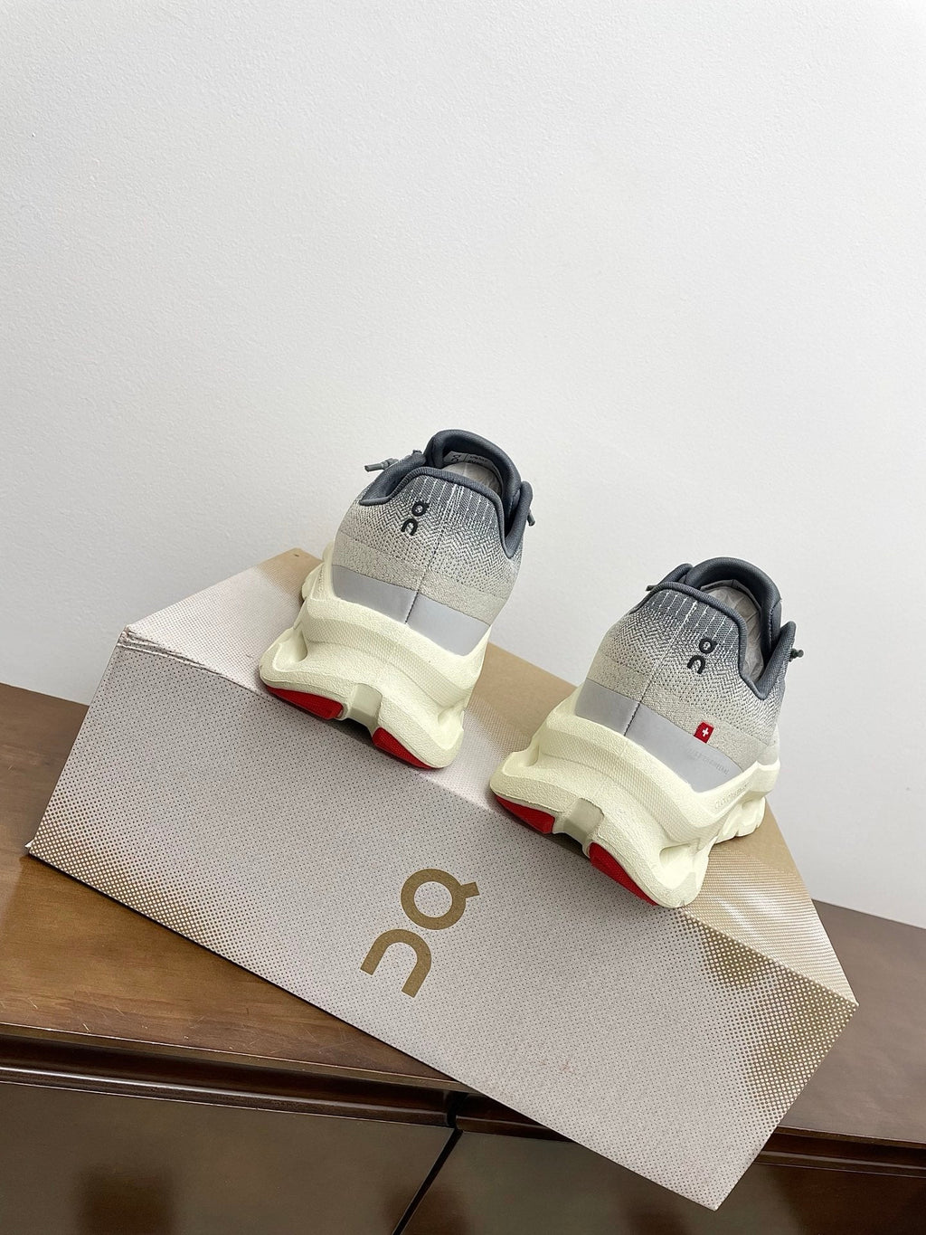 L2-Sneakers