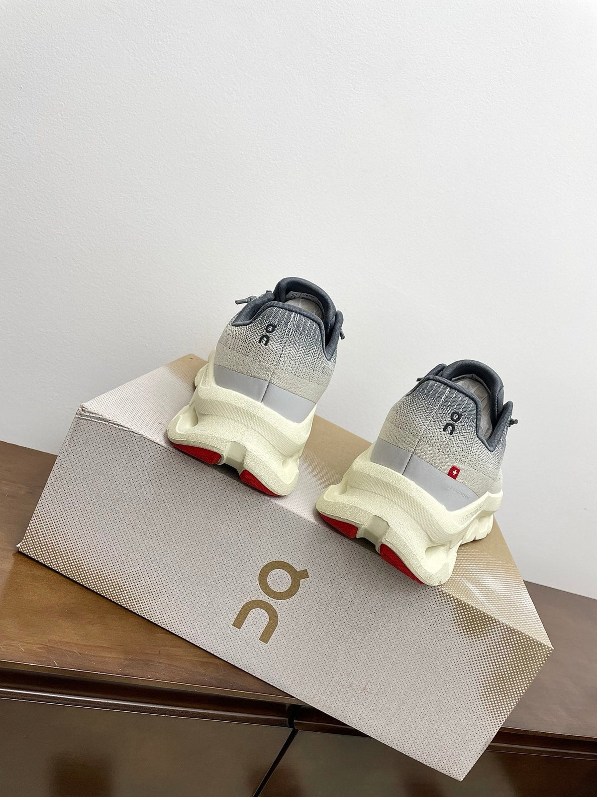 L2-Sneakers